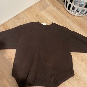 Brown sweatshirt